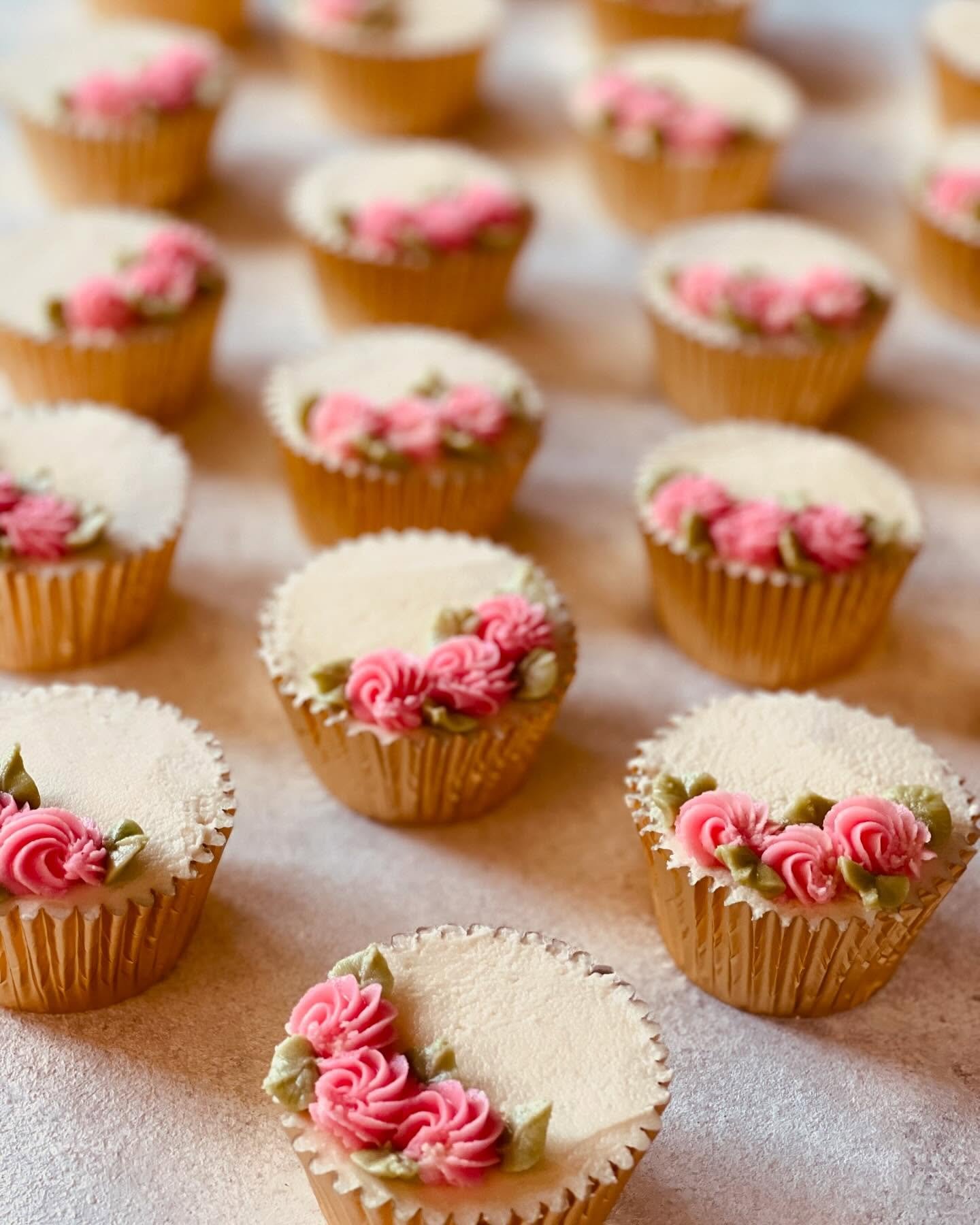 Serve Flower-Inspired Food & Drinks