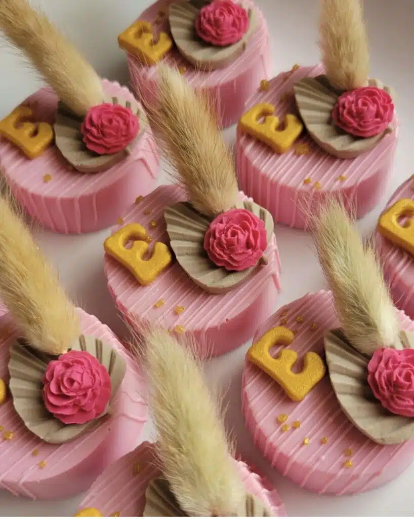 Coordinate the Cakes and Treats