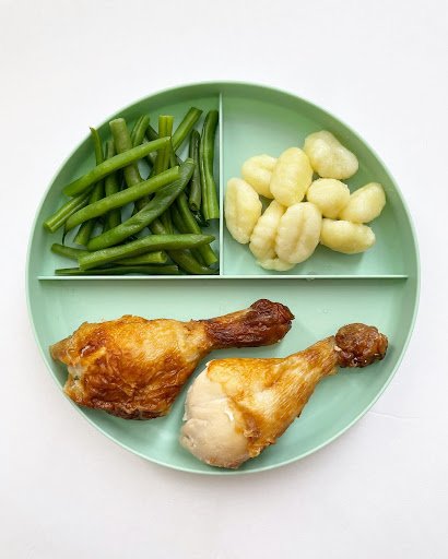 Mini Chicken Drumsticks with Soft Gnocchi and Green Beans