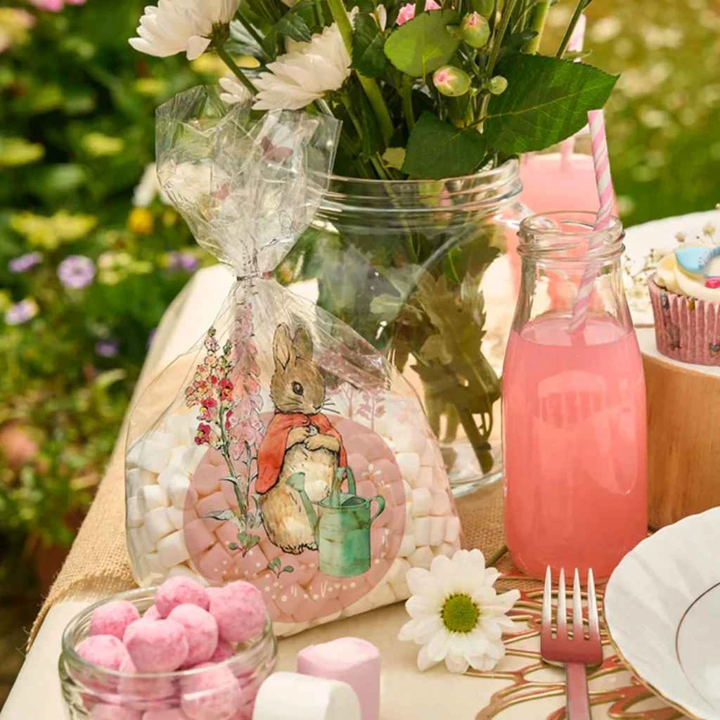 Sweet Treat Favors with a Flopsy Touch