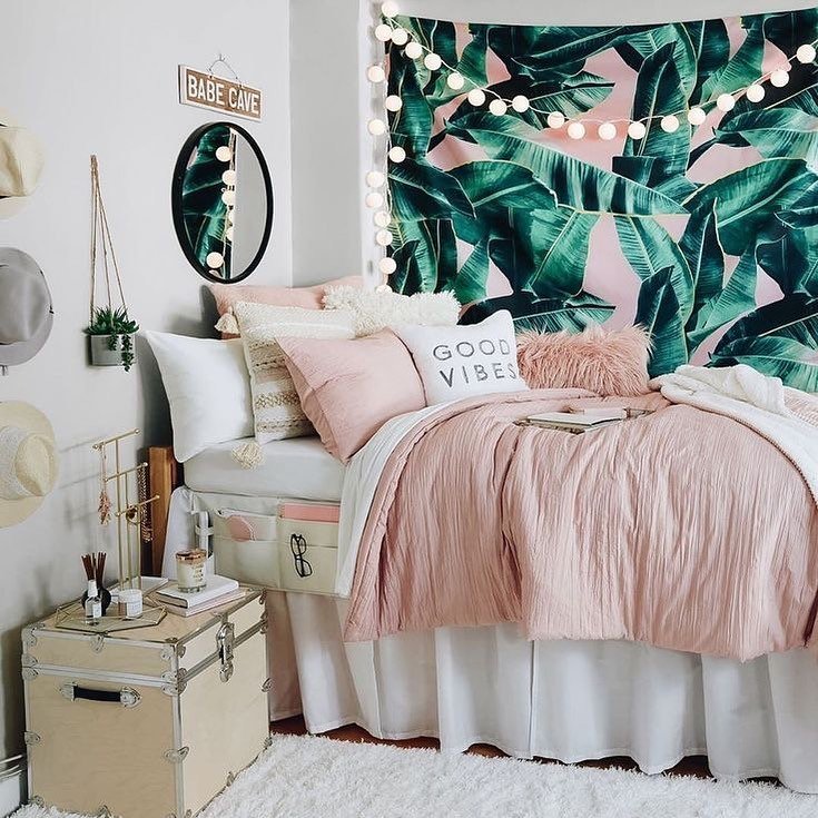 Bohemian Bliss: A Cozy and Chic Retreat Teen Room