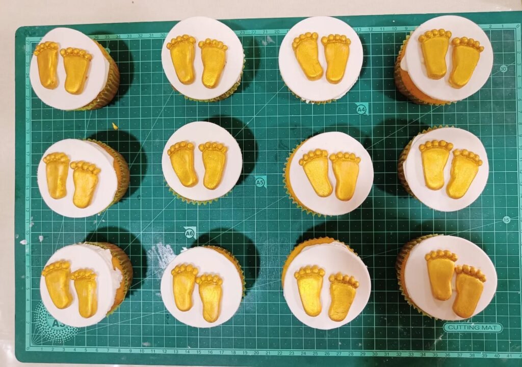Tiny Feet Cupcakes