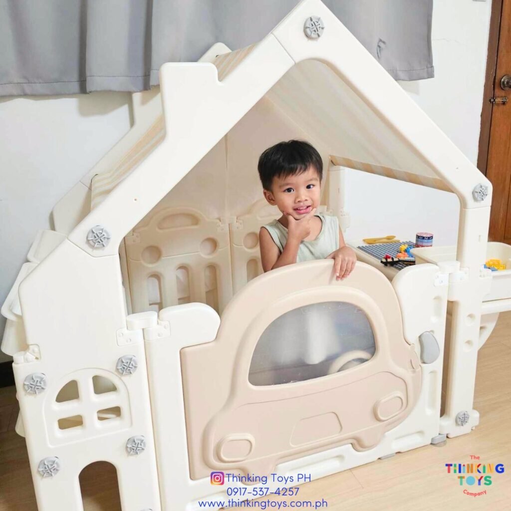 Creating a Miniature World with a Play House