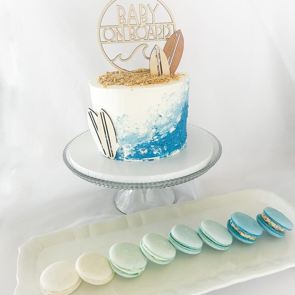 Sweet Little Waves! A Surf-Themed Cake and Macaron Delight