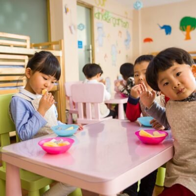 Healthy Brain Foods That Make Kids Happy and Smart