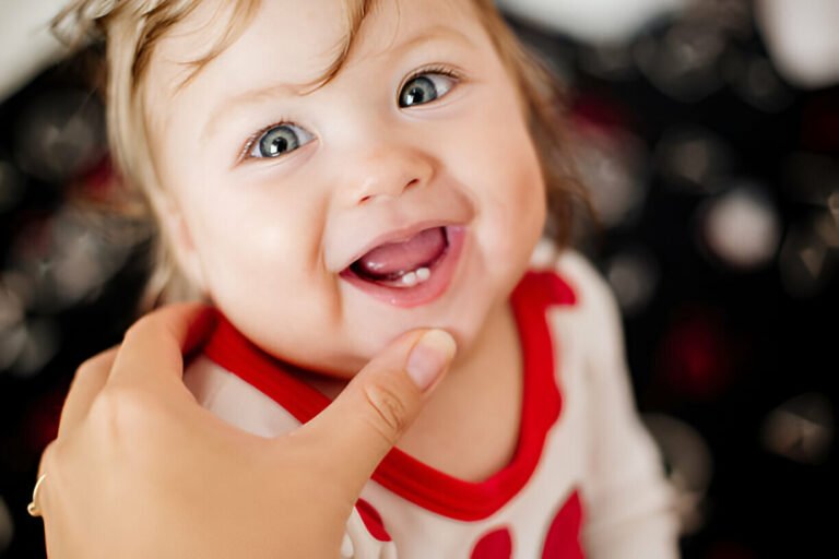 When Do Babies Start Teething? A Complete Guide for Parents