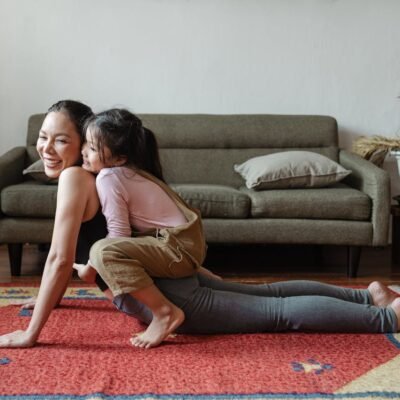 how to be a calm mother: peaceful parenting stratagies