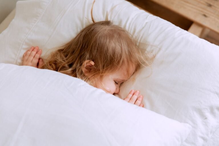 Solving Toddler Sleep Problems – Top 10 Issues