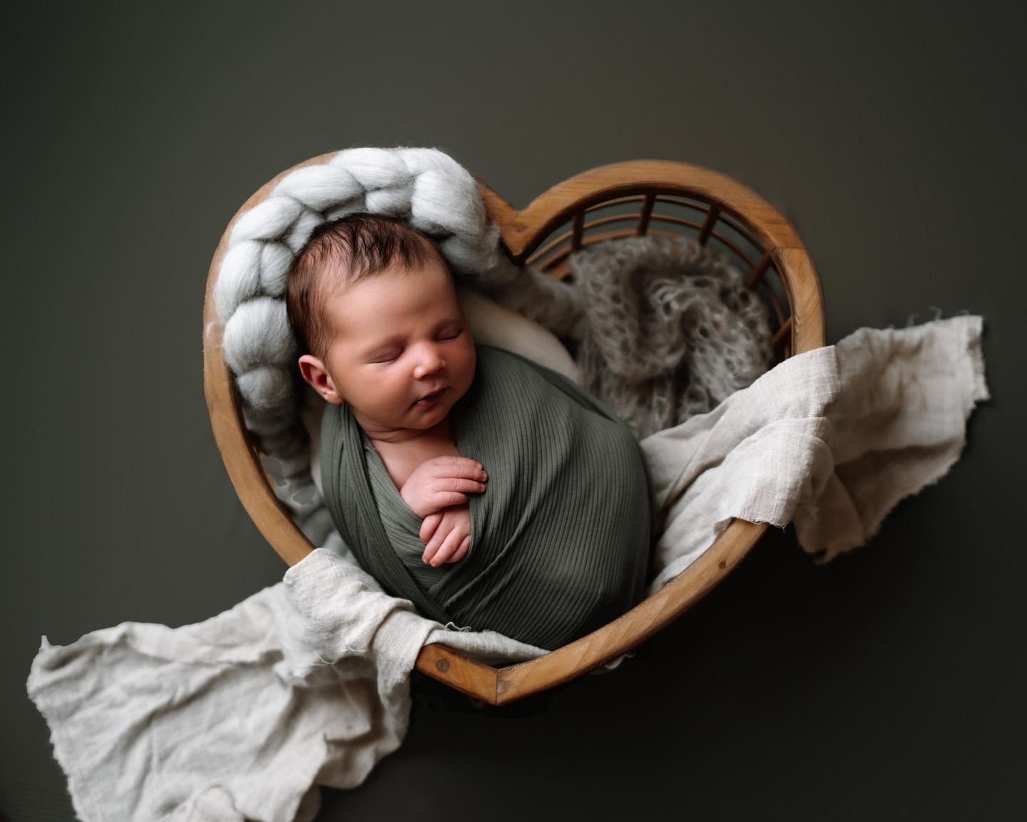 90+ Beautiful Boy Names That Start with L - tidyparenting.com